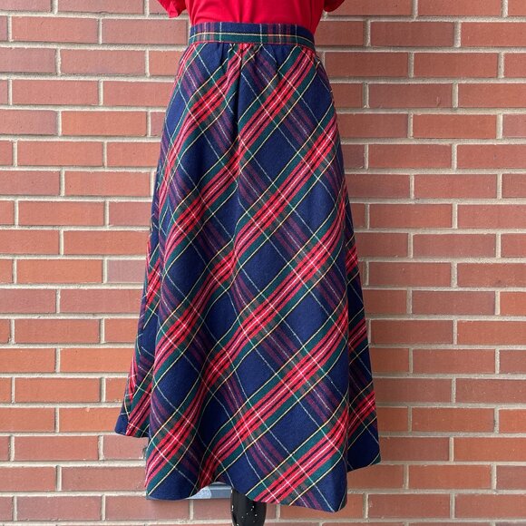 Vintage Handmade Xmas Christmas Holiday Plaid Skirt | Size Small - Picture 1 of 8